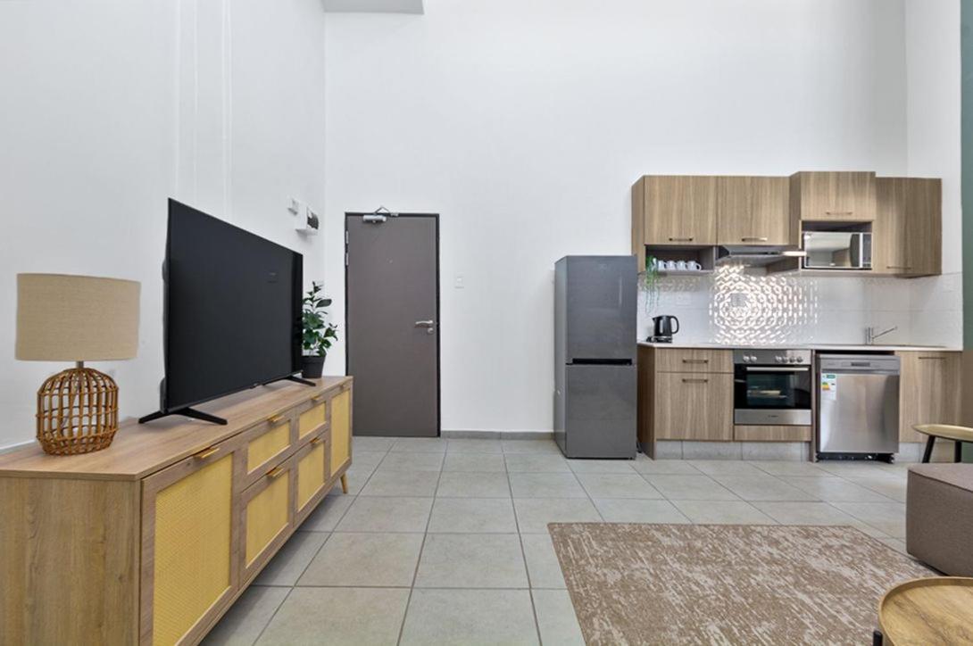 Urban Oasis Apartments At The Bolton Йоханесбург Екстериор снимка